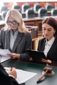 lawyers approaching the bench